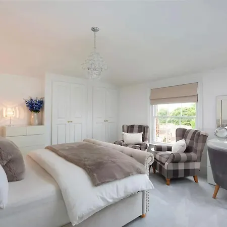 Stylish Centre Near Minster *